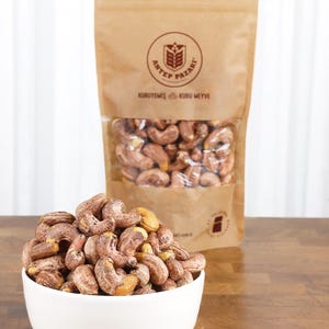 Geroosterde cashewnoten, premium cadeau, natuurlijke snack, hoogwaardige cashewnoten, gezonde snack, cadeau voor vakantie, cashewnoot, geroosterde noten
