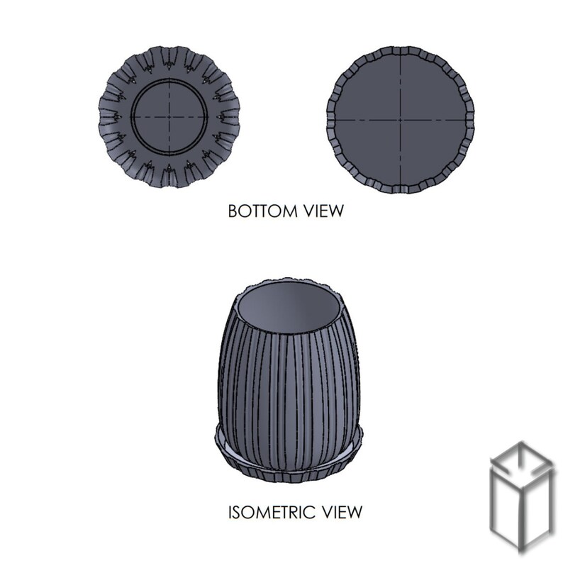 Puede incluir: Una representaci&oacute;n 3D de una maceta gris con costillas y un platillo a juego. La imagen muestra la maceta desde la parte inferior y vistas isom&eacute;tricas. Se incluye el texto "BOTTOM VIEW" e "ISOMETRIC VIEW".