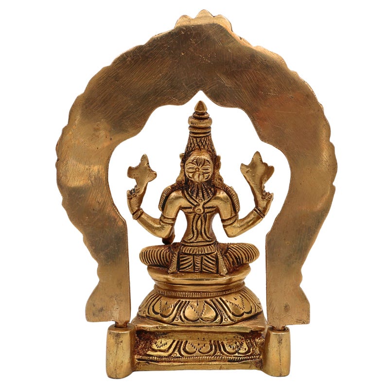 Brass Mookambika Devi Idol: Adi Shakti / Parvati Murti para Pooja y Gifting. imagen 5