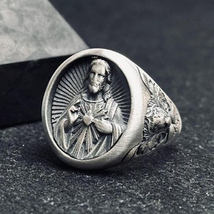 925 Sterling Silver Jesus Signet Ring – Elegant Religious Symbol for Men