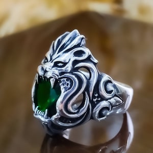 エメラルド ライオンヘッド 925 スターリング メンズ リング e、ライオンの口 グリーン ジルコン ストーン メンズ リング、ハンドメイド、彼への最高の贈り物、ミスティック リング、ライオン