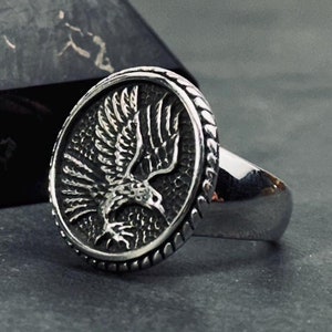 Raven Signet Ring,925k Sterling Silver Gothic Ring,Handmade Engraved Silver Mens Ring