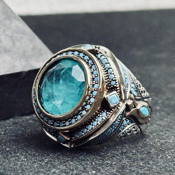Herrenring aus Sterlingsilber, blauer Paraiba-Turmalin (mutige Aussage)