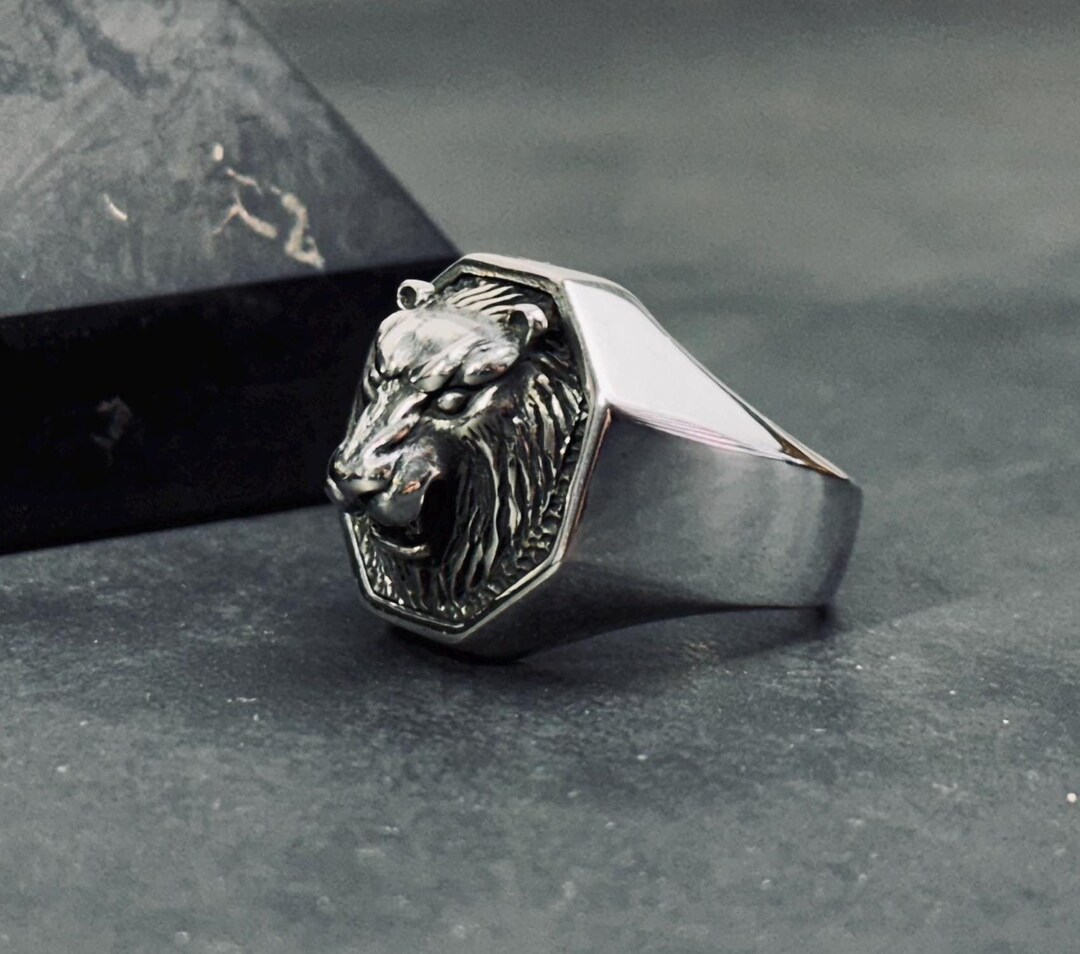 Sterling Silver Lion Ring - Majestic Engraved King of Beasts - Etsy Sterling Silver Lion Ring - Majestic Engraved King of Beasts - Etsy