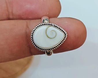 Shiva Eye Shell Ring: 925 Sterling Silver, Round Balls Design