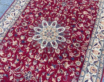 Hand-Knotted Wool Persian Runner Rug: Vintage Floral Turkish Area Rug (3.4x6.6 Ft.)
