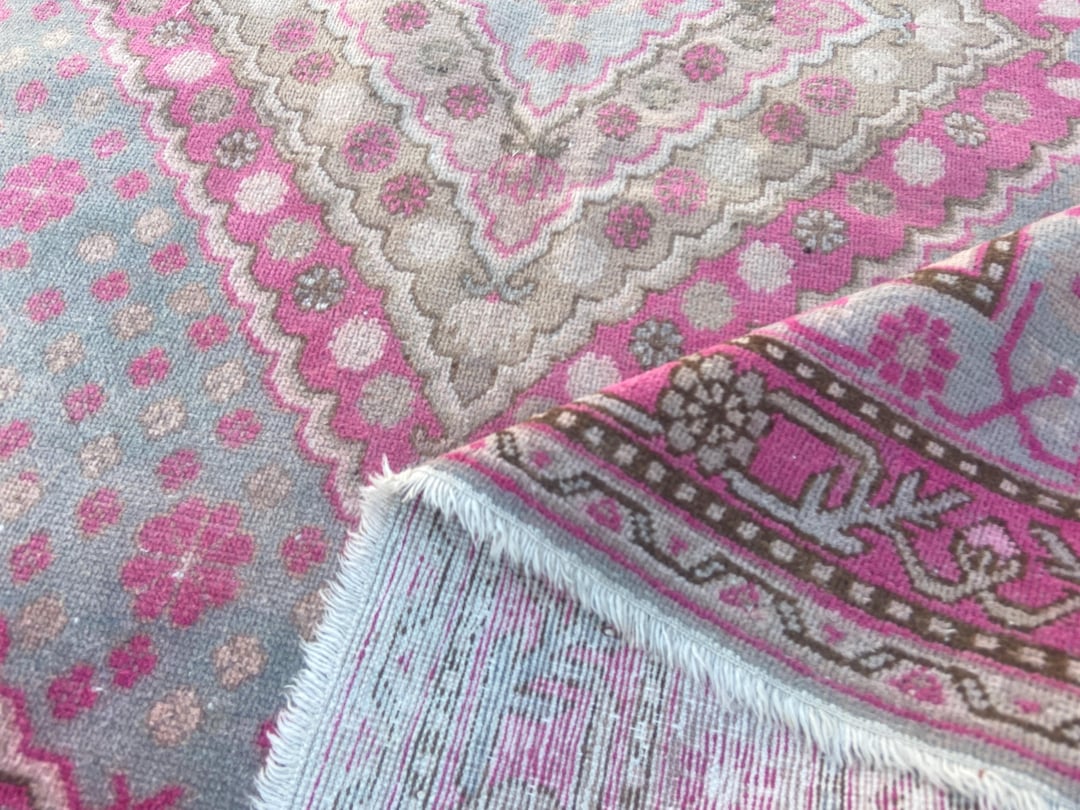 Pink Persian Rug Runner Rug Handknotted Wool Persian Rug 5.3x8.6 — free download