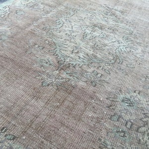 Tapete antigo neutro - tapete kilim turco - tapete persa de área - tapete turco vintage - tapete para quarto - tapete Oushak de chão 5,1 x 8,5 pés