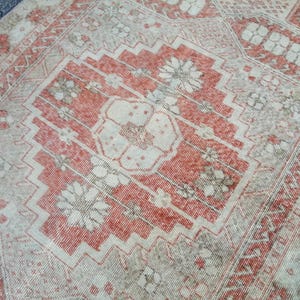 Persian Rug Antique Rug - Vintage Oushak Rug: 3.9x7.5 ft, Pastel Floral Turkish Area Rug - Runner Rug - Oriental Persian Rug Geomatric Rug