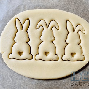 Keksausstecher Set Ostern Hase 10cm, 3-teilig, verschiedene Farben möglich Ausstechform für Plätzchen Kekse Teig Osterhase Bild 1