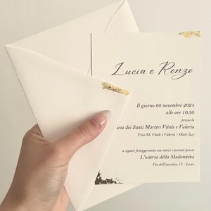 Partecipazione LUXURY, partecipazione nozze con foglia oro, busta avorio, carta martellata, ceralacca