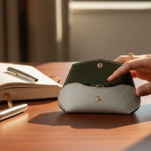 007 - Leather Glasses Case - PDF Pattern