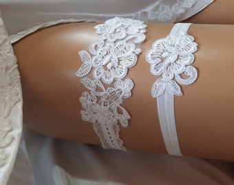 White Garters for Wedding, Bridal Garter Set,  Wedding Garter Set, Stretch Lace Garter Set, Sleek Simple  Garter Set, White Garters