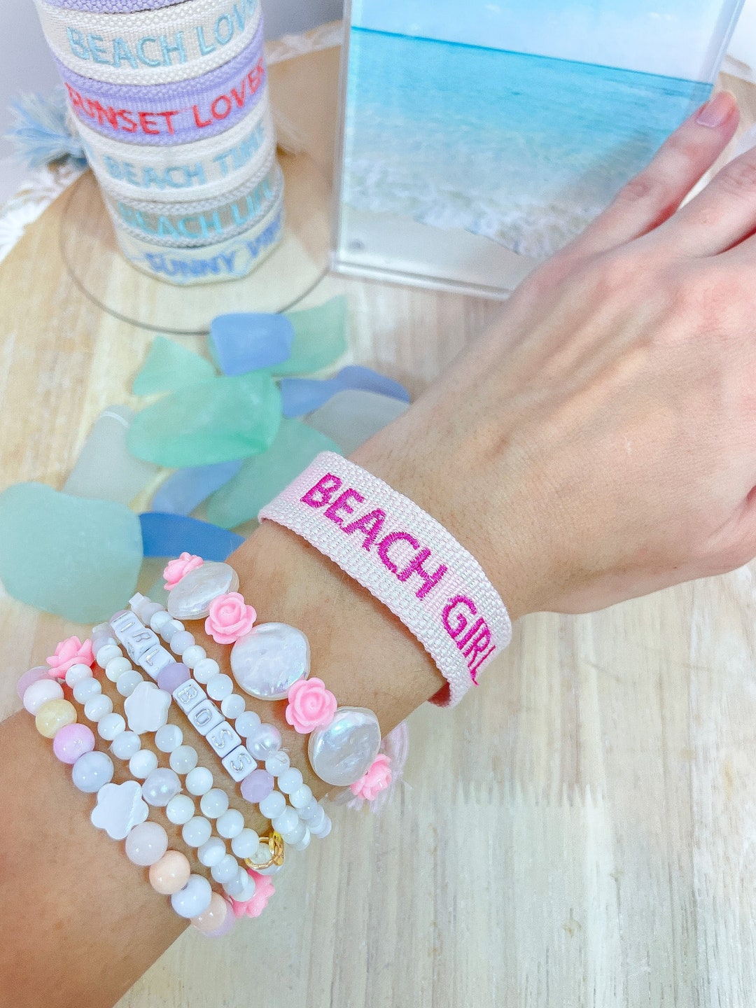 Beach Word Tassel Bracelet: Adjustable Summer Jewelry