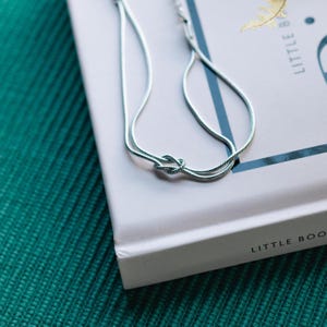 Handmade Stainless Steel Knot Bracelet: Jewellery for Couples