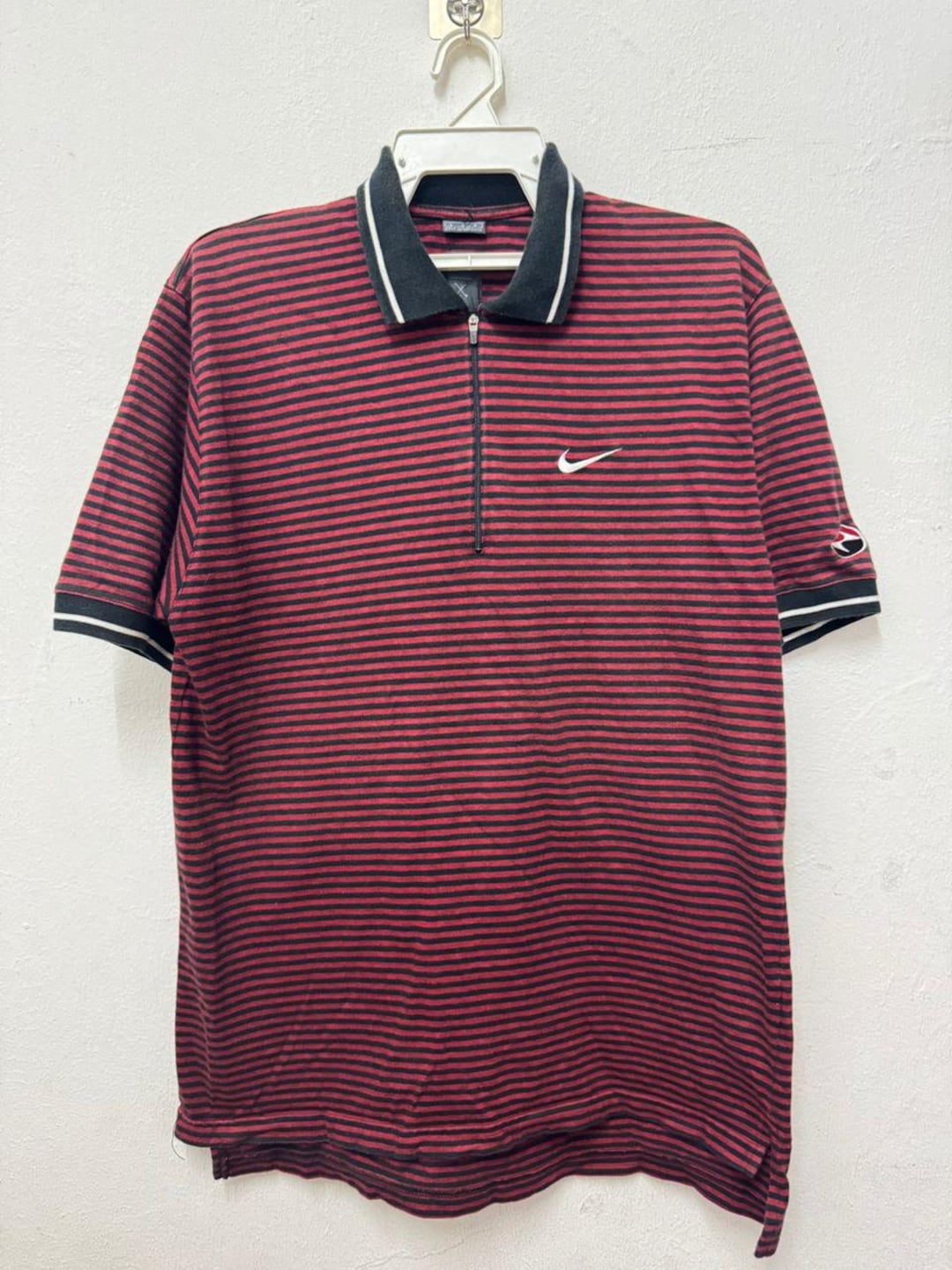 Vintage Nike Ying Yang Tiger Woods Stripes Red Black Nike Golf