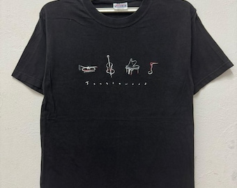 Vintage 90's Tanglewood T shirt / Design Photo Tee /  Art Tee /Musical Instrument Photo / Size S