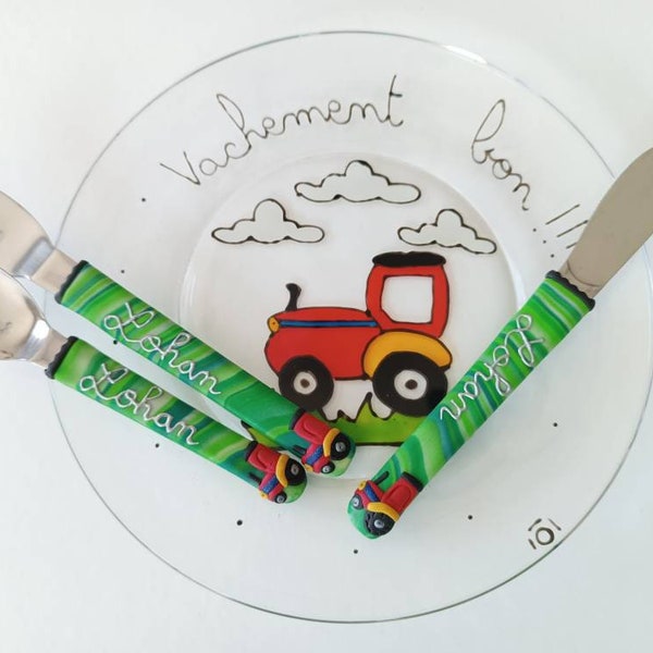 coffret Assiette et set de couvert enfant tracteur personnalisés en argile polymère cadeaux bébé naissance