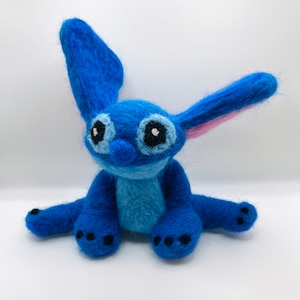 Needle Felting - Wool Figurine - Stitch