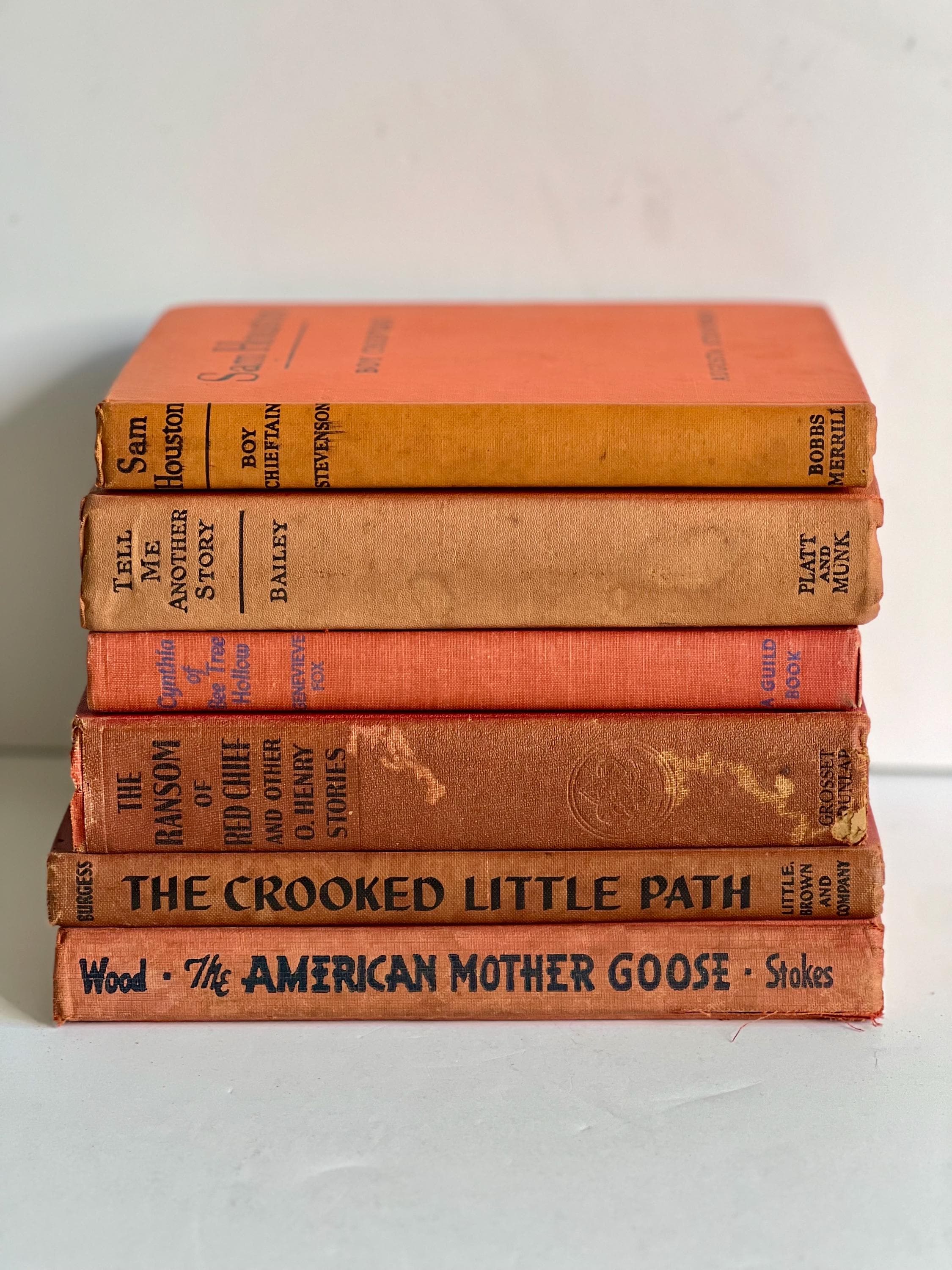 洋書セット Vintage Children's Red Orange Book Bundle: Kid's Bedroom Decor