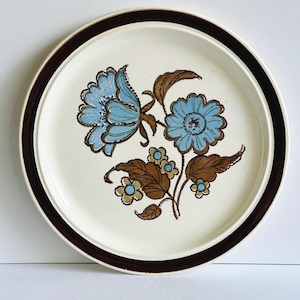 Vintage Royal China USA Large Round Platter Retro Boho Chop Plate