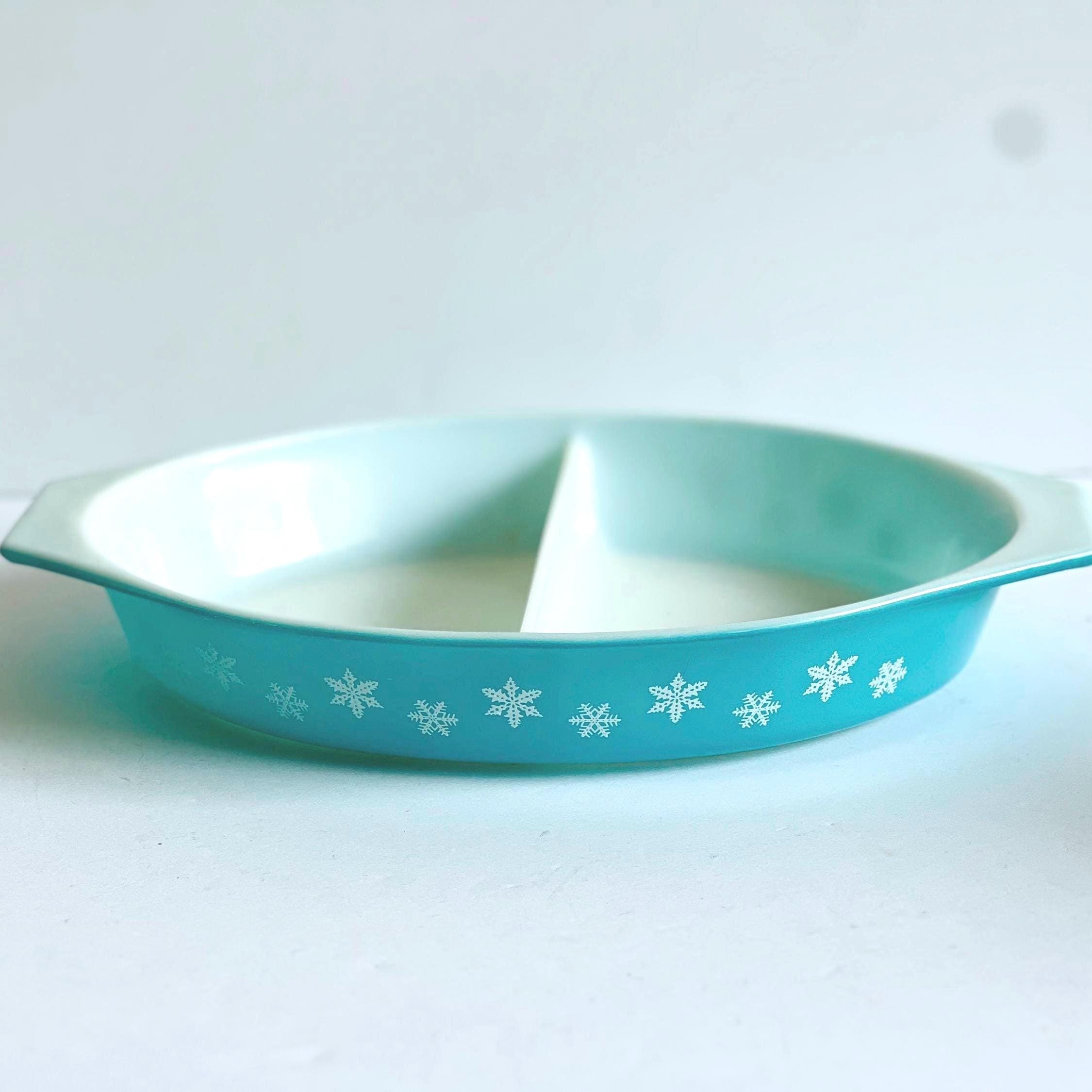 Vintage Pyrex Turquoise Snowflake Divided Casserole Dish 1.5 Quart