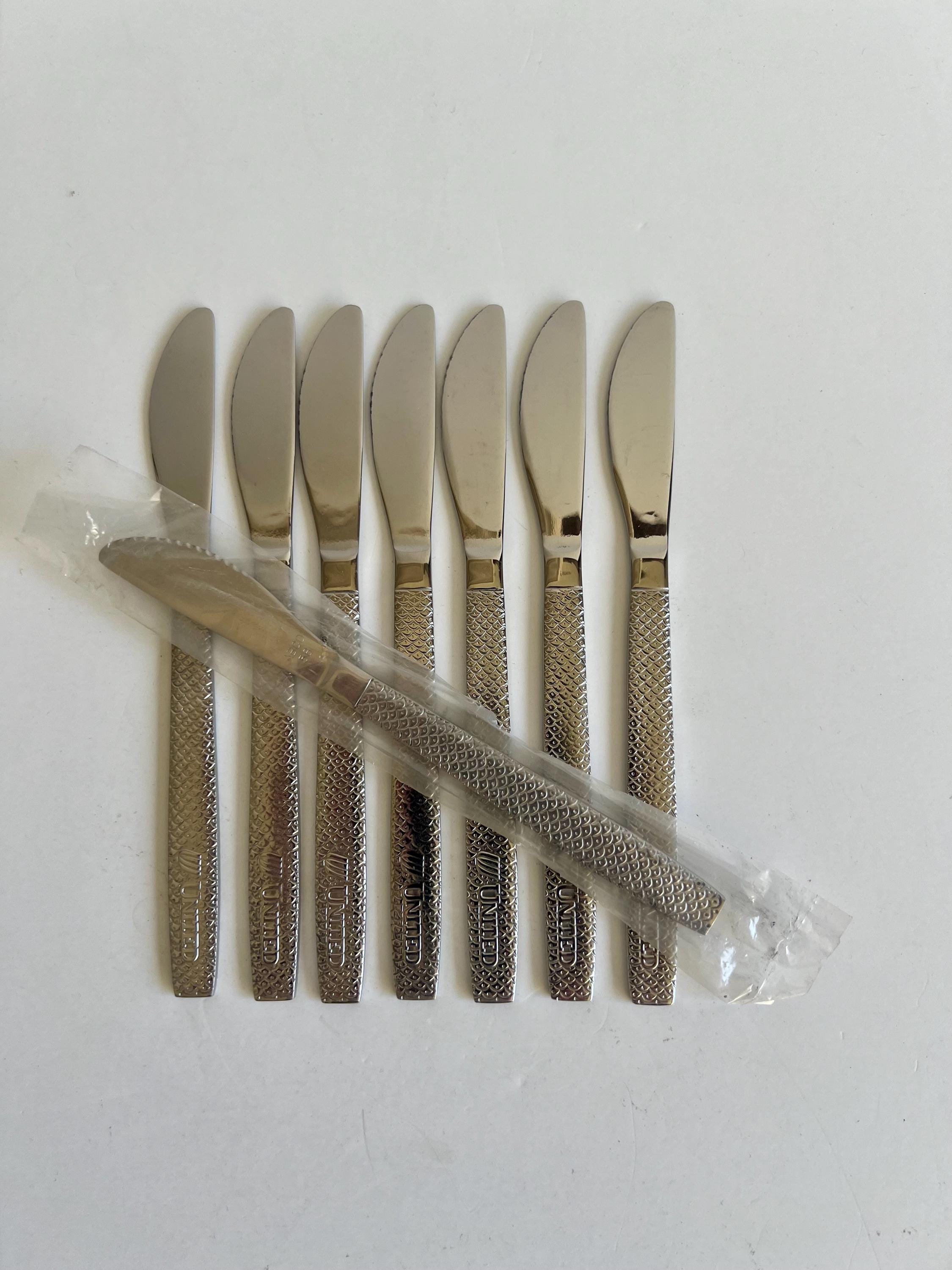 Vintage United Airlines Logo Knives, Airline Memorabilia
