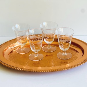 Vintage Etched Wine Glass Footed Champagne Glass Craft Cocktail Glass Cordial Sized Barware