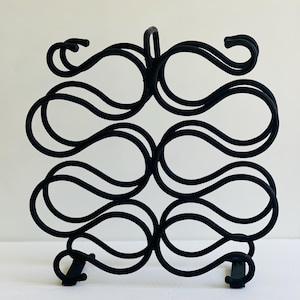 Vintage Wrought Iron Wine Rack Countertop Tabletop Sized 10 Bottle Wine Rack Wine Storage Holder Freestanding Wine Rack