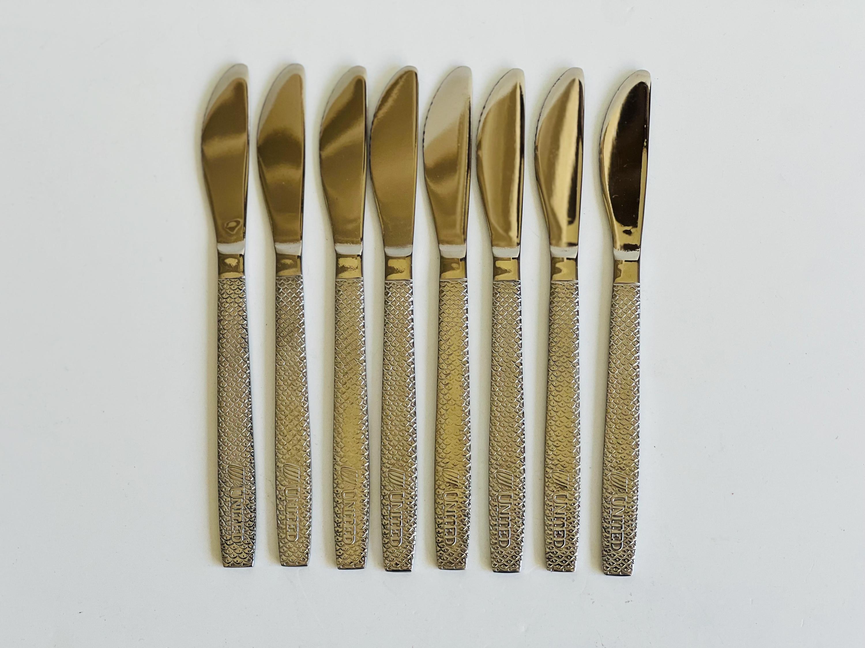 Vintage United Airlines Logo Knives, Airline Memorabilia