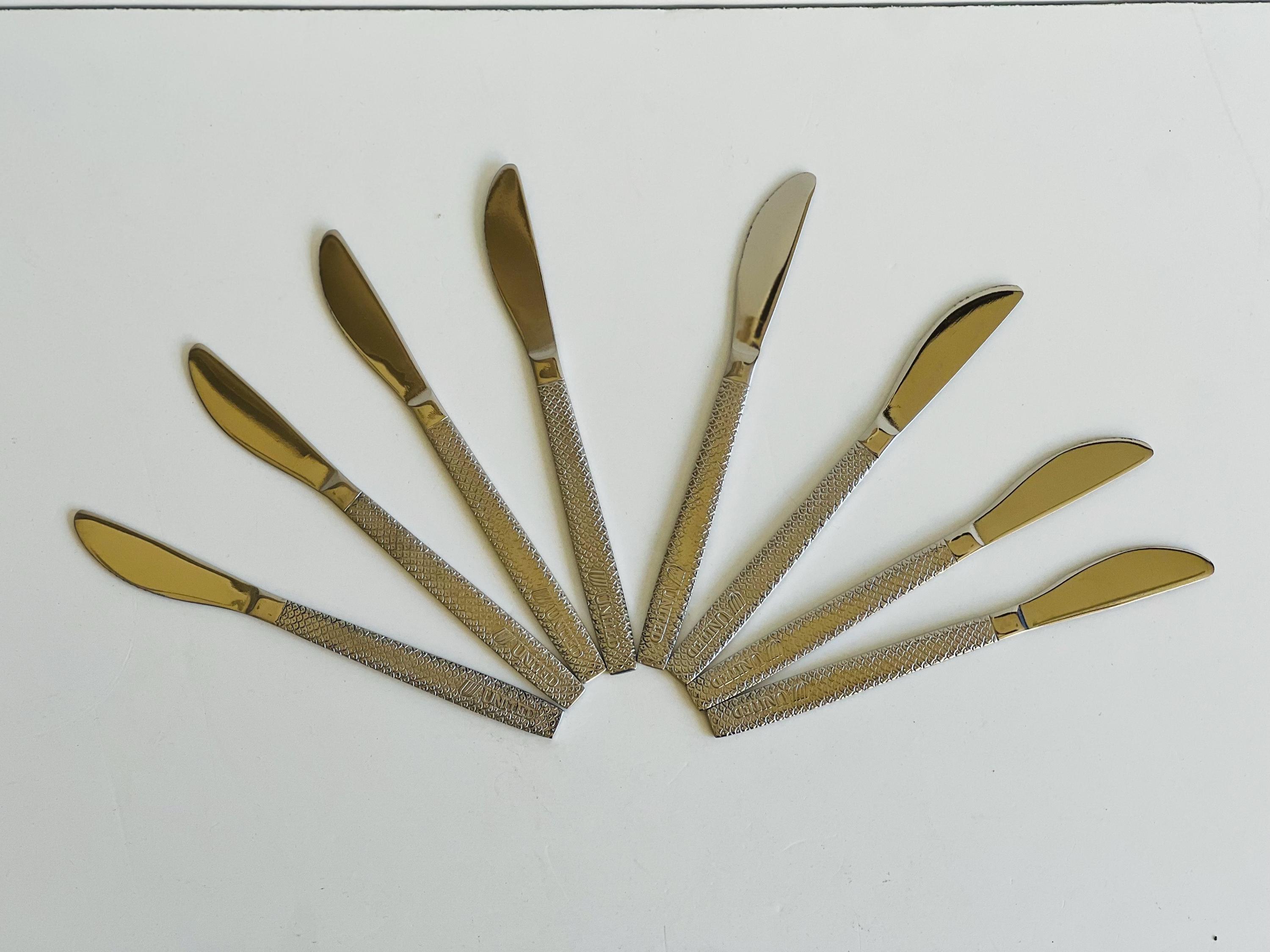 Vintage United Airlines Logo Knives, Airline Memorabilia