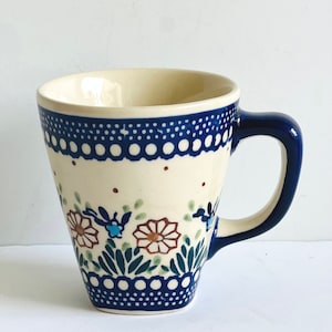 Polish Pottery Mug Boleslawiec Floral Design Polka Dot Pattern Blue Coffee Tea Cup