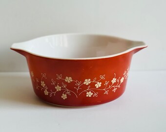 Pyrex Trailing Flowers Casserole Dish / 474 B Round Baking Dish ...