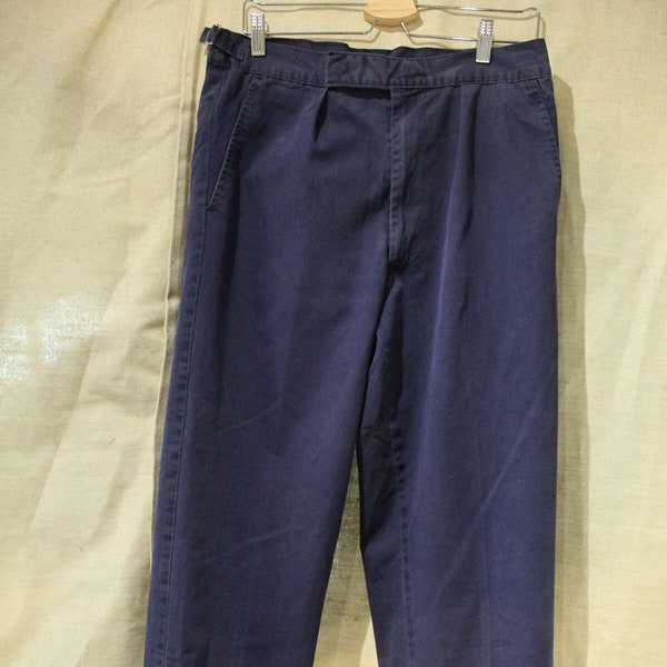Blue working trousers with ajusting starps