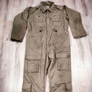 Mono militar AFV FR Mono ignífugo vintage caqui del ejército británico