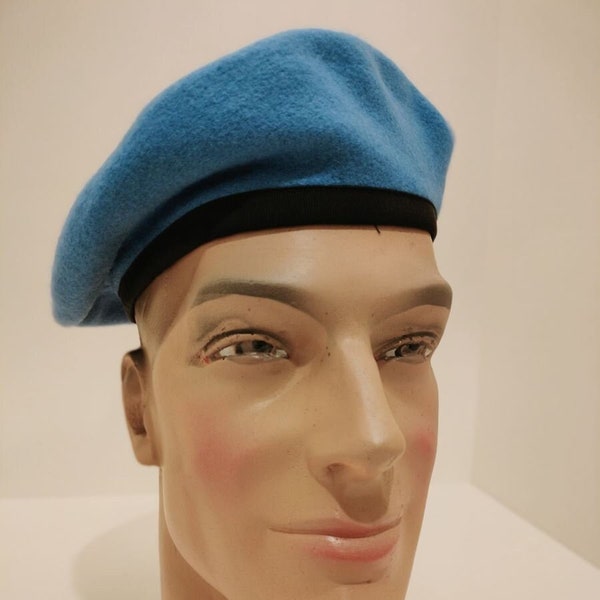 Béret bleu OTAN