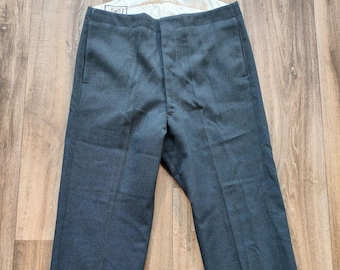 Vintage British military trousers in grey-blue wool – UK Army surplus, smart straight cut