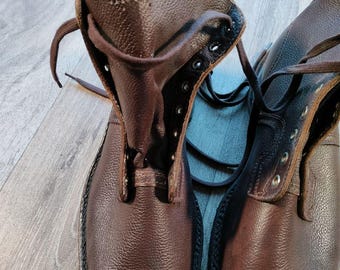 スウェーデン軍のブーツ - Etsy 日本