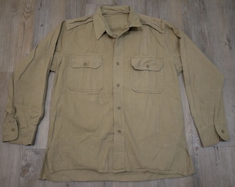 chemise militaire