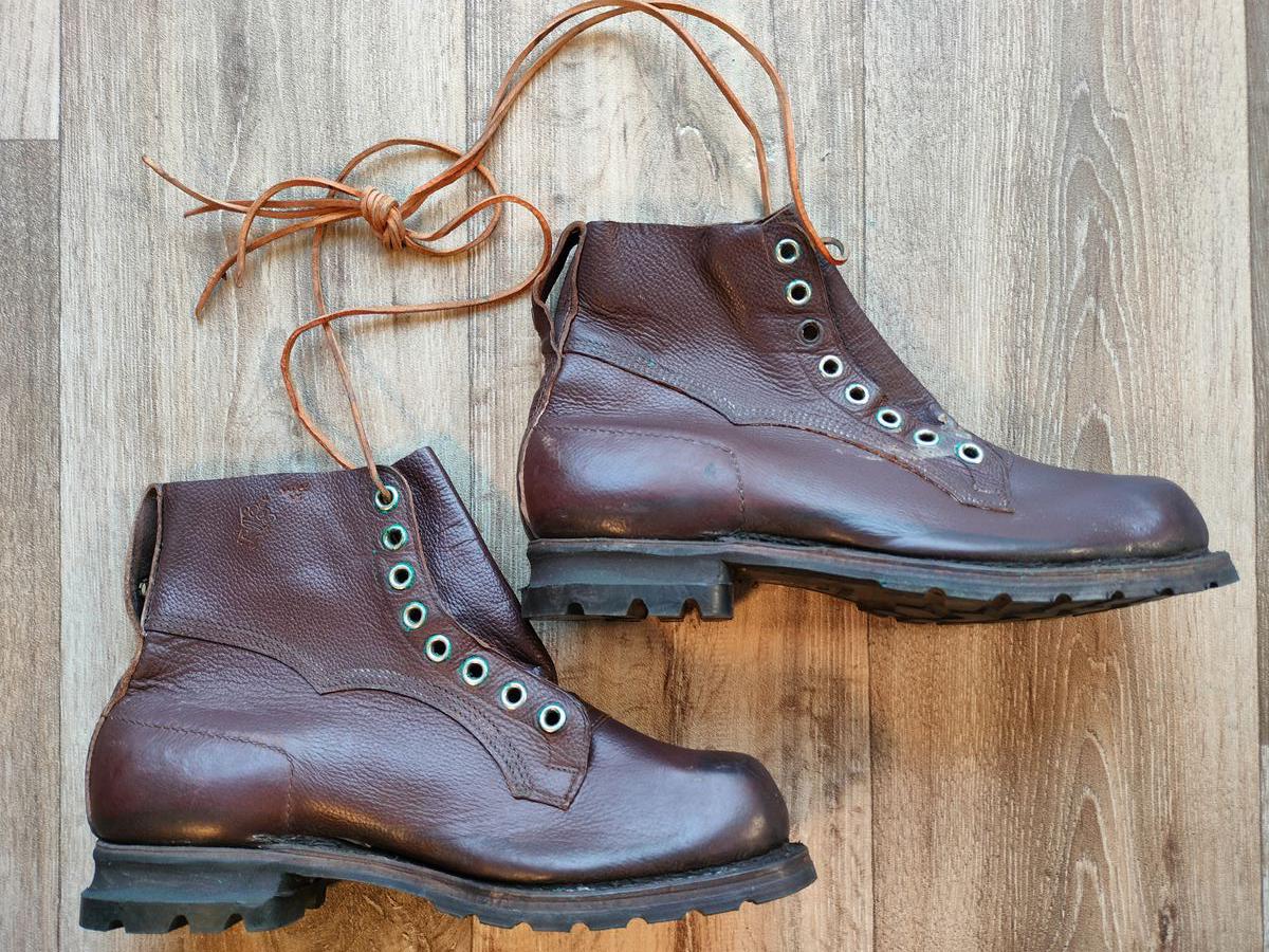 Vintage Tretorn 1970s Brown Leather Boots - Sturdy Swedish Shoes 