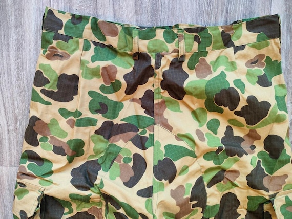 Duck Hunter Camo Outfit – Jacket + Cargo Pants Se… - image 4