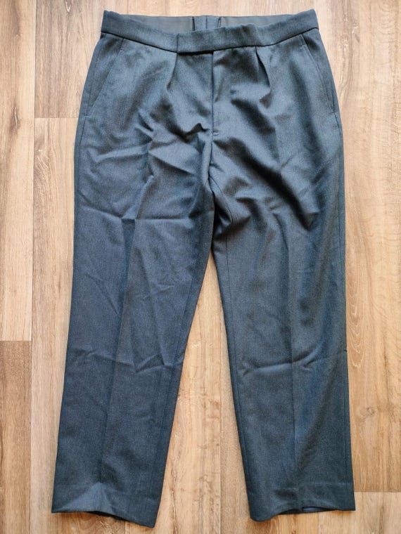 dress pants with air force 1