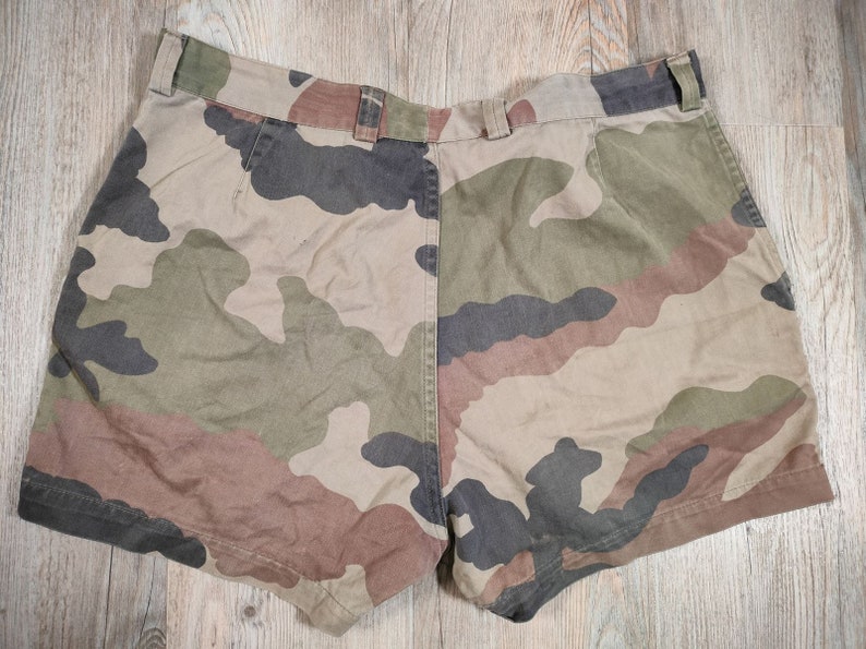 short militaire image 6