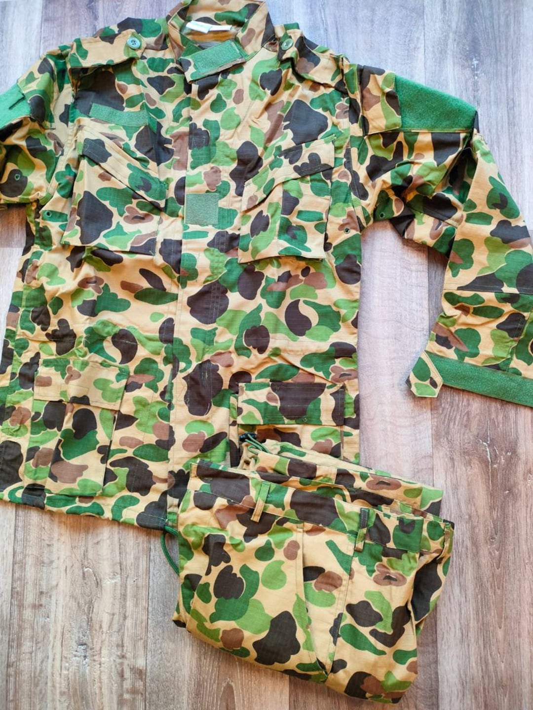 Duck Hunter Camo Outfit – Jacket + Cargo Pants Set – Retro Jungle