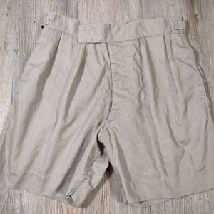 pantalones cortos militares