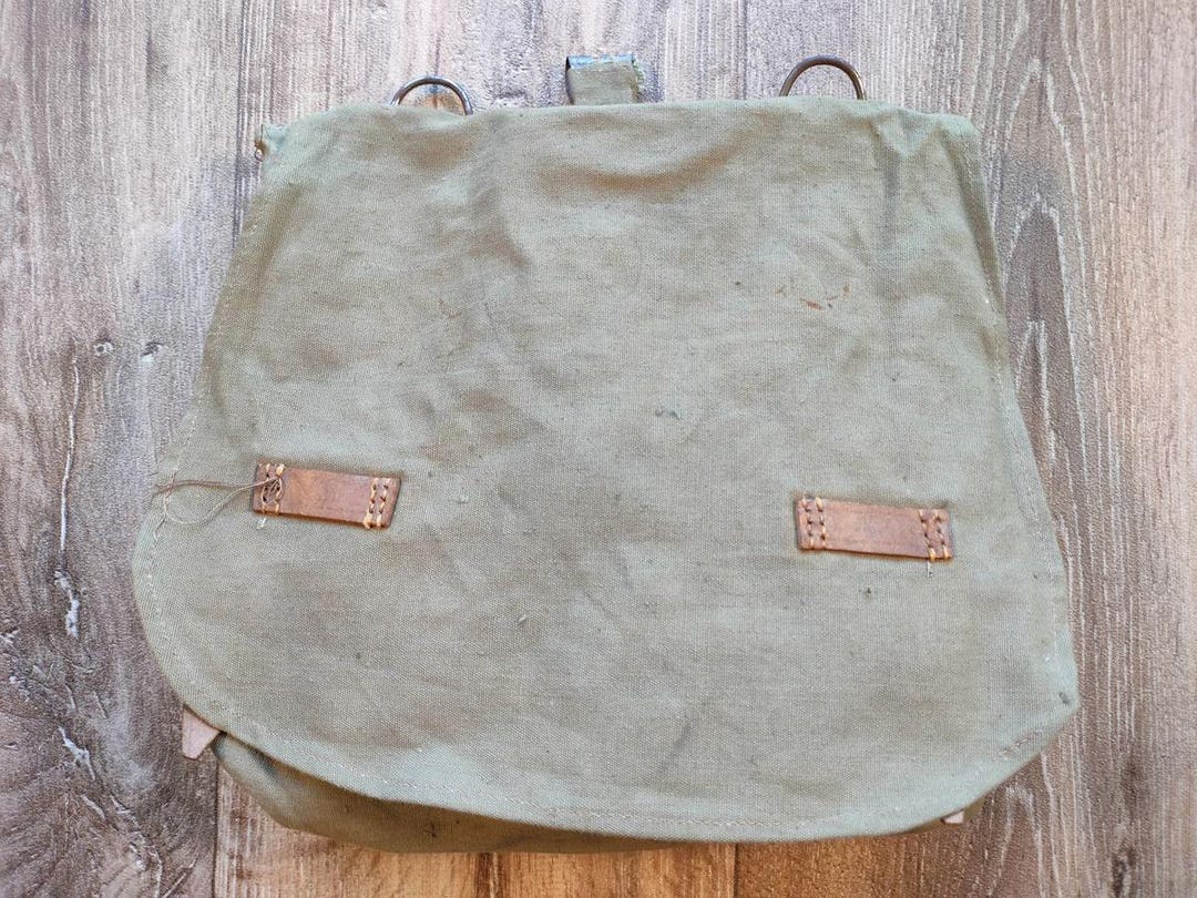 Vintage Military Backpack in Khaki Green Canvas With Leather Loops