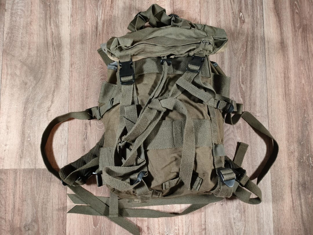 Austrian Military Sturmrucksack Olive Green Backpack – Robust