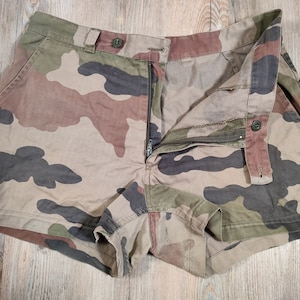 short militaire image 2