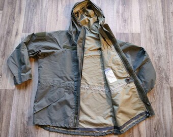 オーストリアのブンデスヘール社製ゴアテックス防水透湿ヴィンテージ