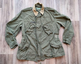 Vintage Vietnam Era U.S. Army Jungle Fatigue Jacket OD Green Small